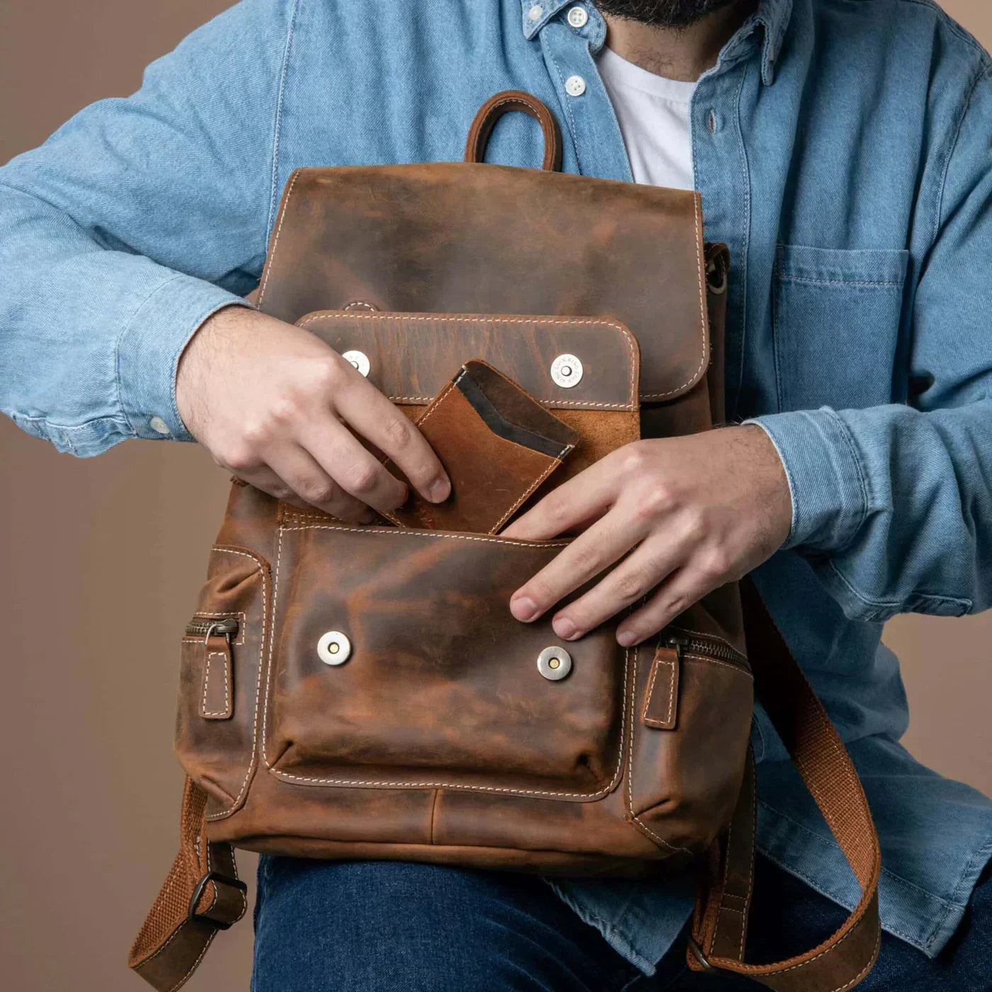 Why You Should Invest in a VILL OKSE Leather Bags and Wallets? - VILL OKSE