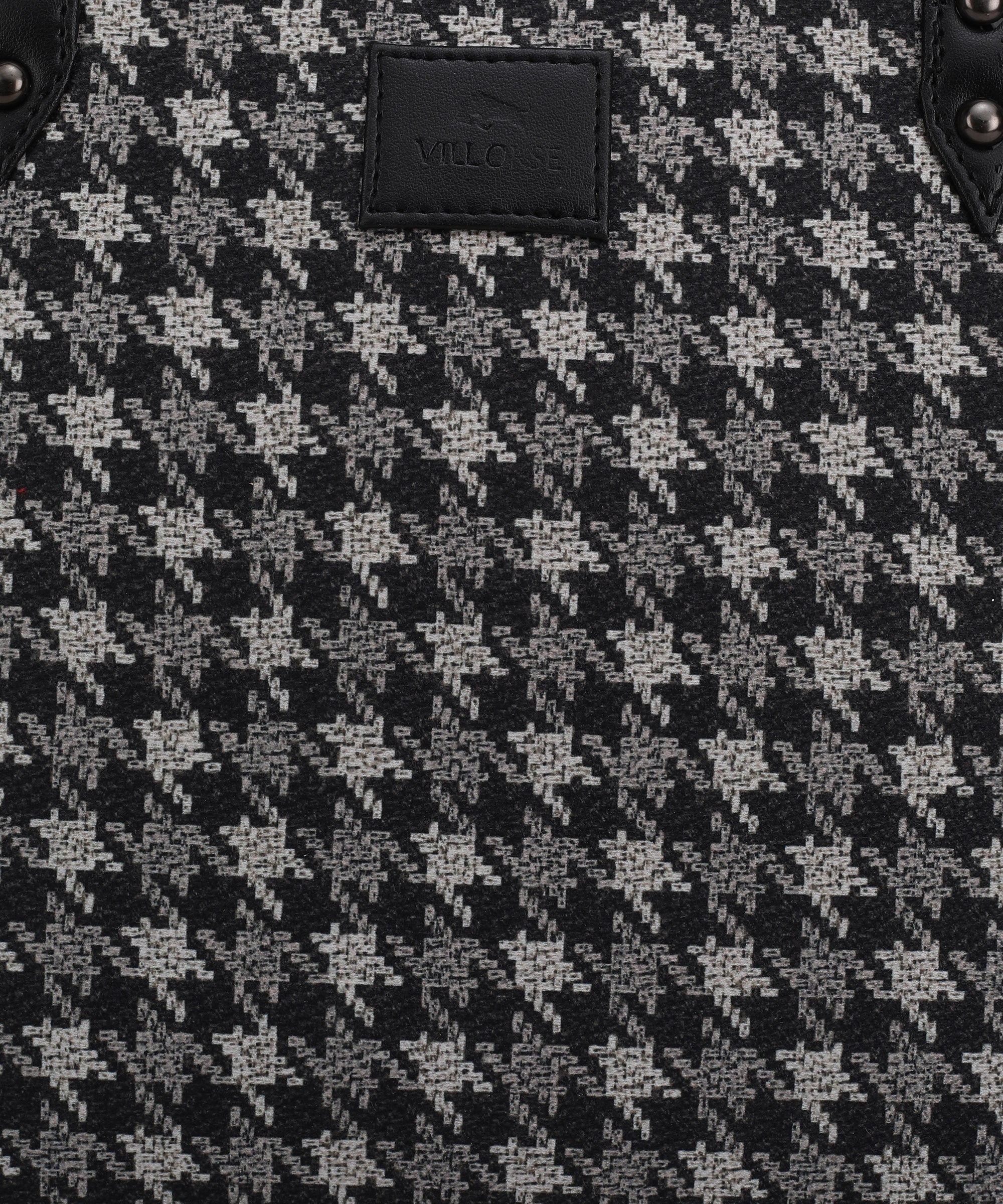 cheques Canvas Tote bga