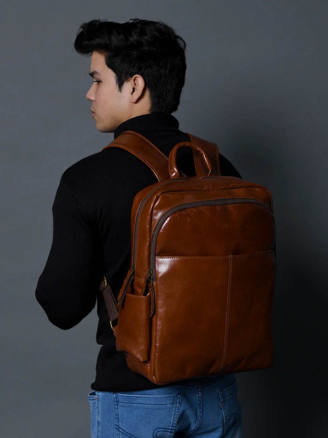 The Trek - Genuine Leather Backpack - Cognac Oil Pull Up - VILL OKSE
